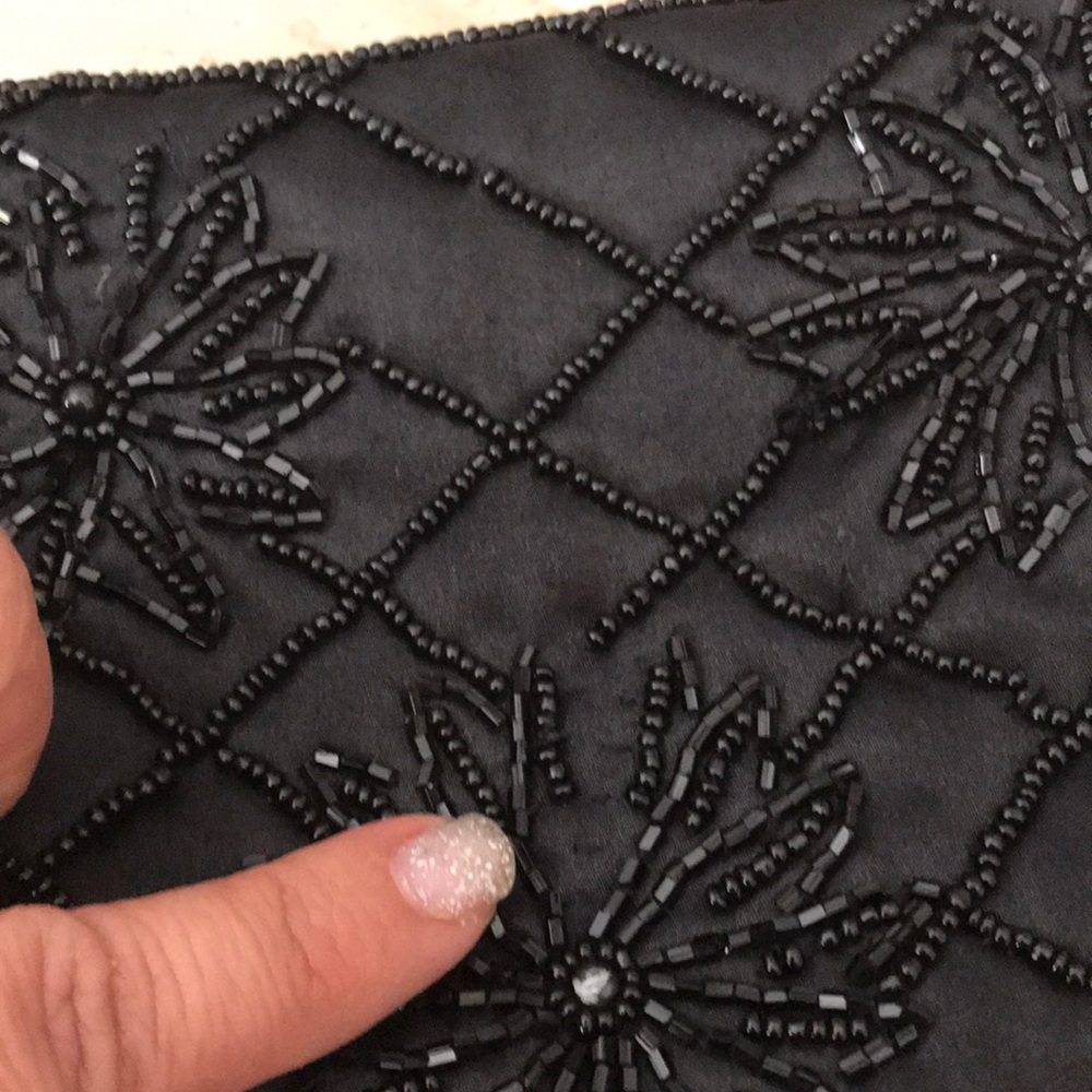 Black beaded purse - Picture 4 of 5
